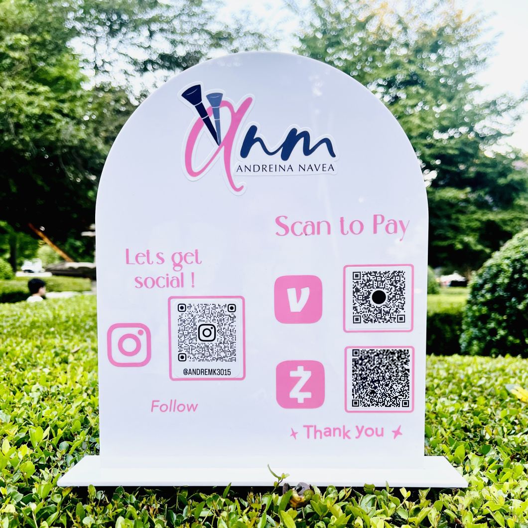 Cartel Personalizado con Código QR